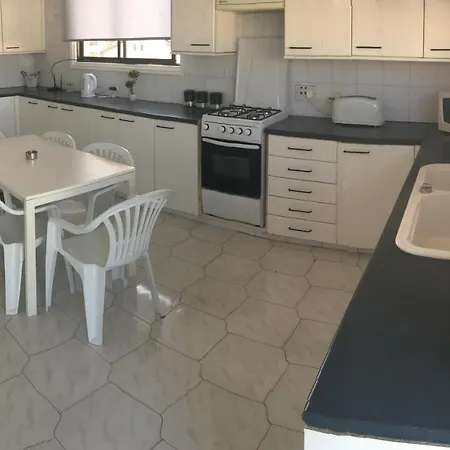 شقة Kostas Two Bedroom Penthouse *
